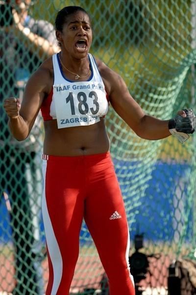 Yipsi Moreno Moreno hangs up her hammer iaaforg