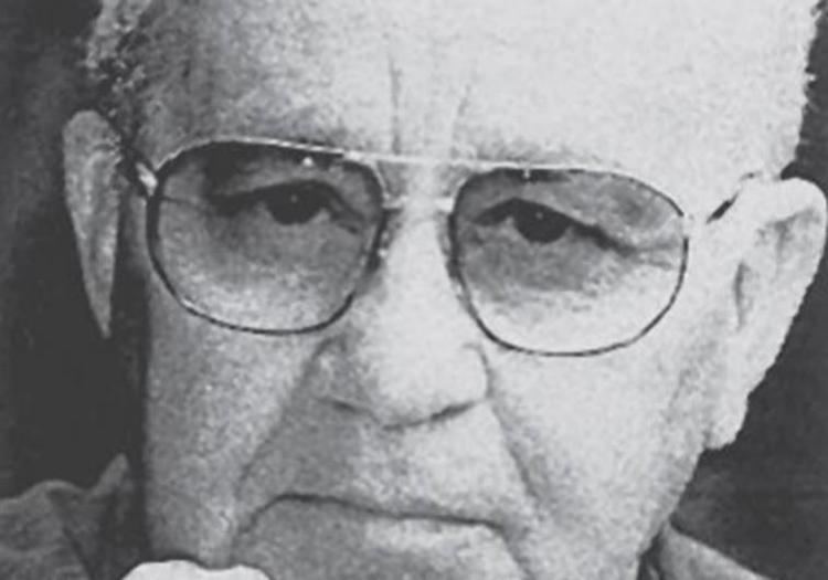 Yitzhak Hofi Former Mossad director Yitzhak Hofi dies at 87 Israel