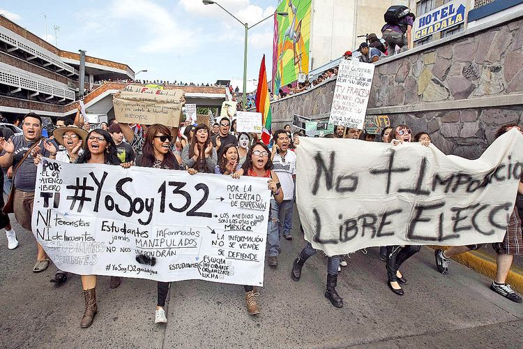 Yo Soy 132 YoSoy132 el movimiento cmodo Revista Cuadrivio