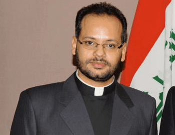 Yoannis Lahzi Gaid Un prtre catholique gyptien copte rejoint le
