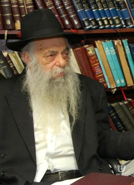 Yoel Kahn Reb Yoel There is only ONE derech in Chabad Shturemorg Taking