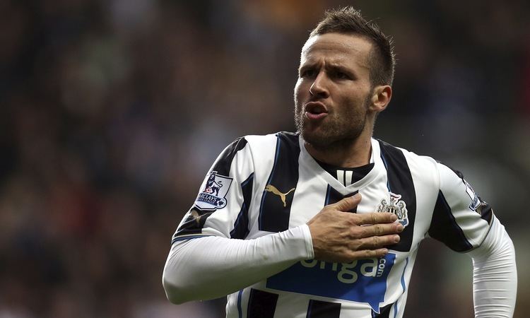 Yohan Cabaye Football transfer rumours Yohan Cabaye to Liverpool or