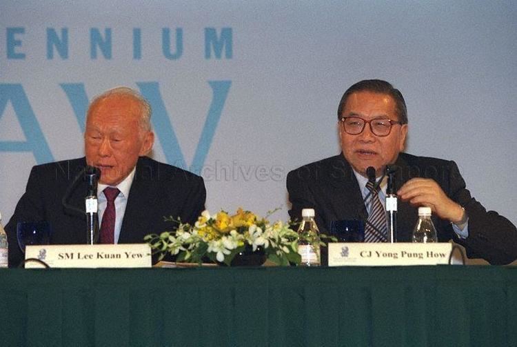 Yong Pung How SENIOR MINISTER LEE KUAN YEW AND CHIEF JUSTICE YONG PUNG HOW