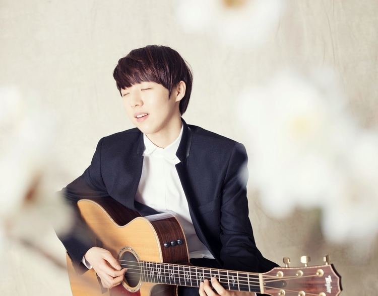 Yoo Seung-woo Young Singer Yoo Seung Woo Likely to Join SISTAR39s Agency