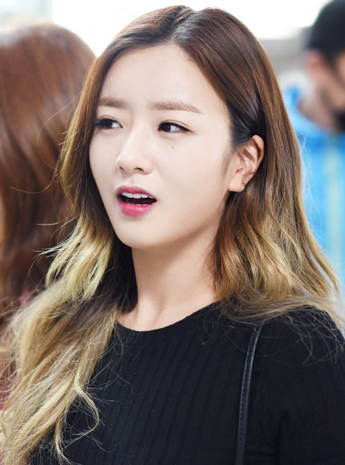 Yoon Bo-mi Yoon Bomi Wikipedia Bahasa Melayu ensiklopedia bebas