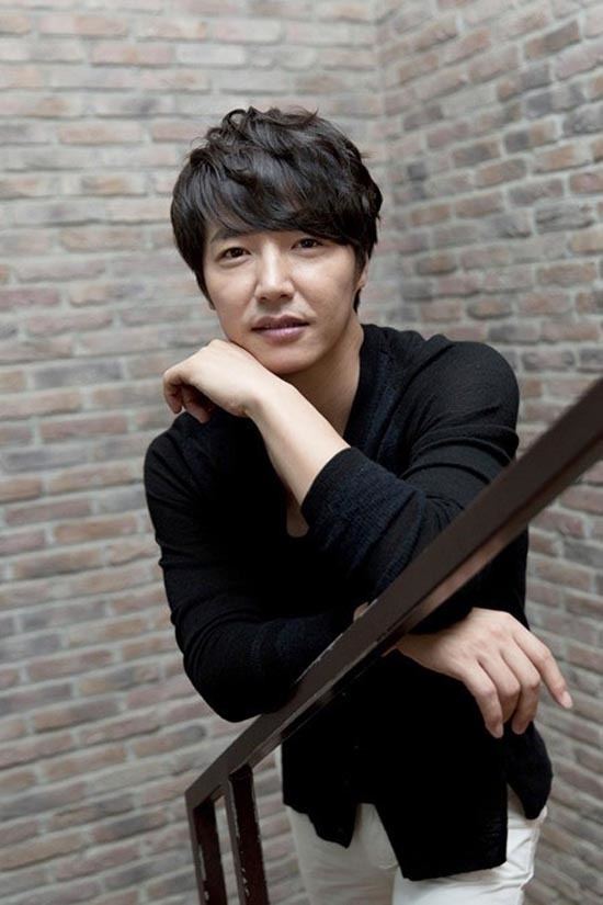 Yoon Sang-hyun Yoon Sanghyun considers chilling serialkiller drama for