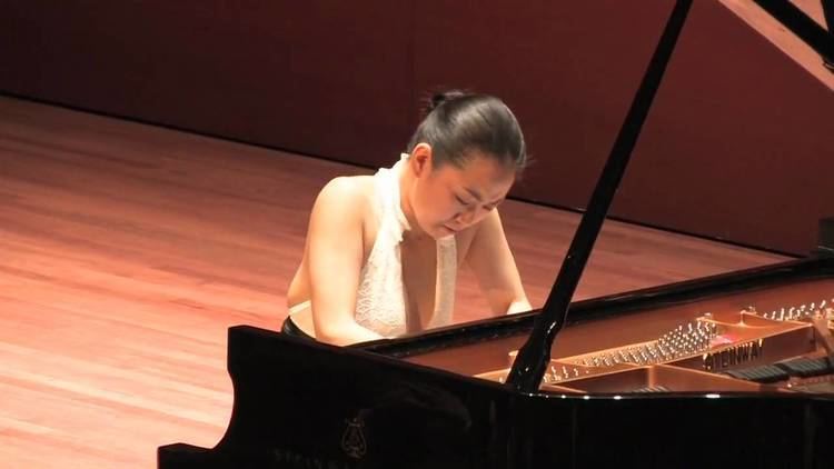 Yoonjung Han Yoonie Han Lincoln Center Chopin Piano Sonata No 3