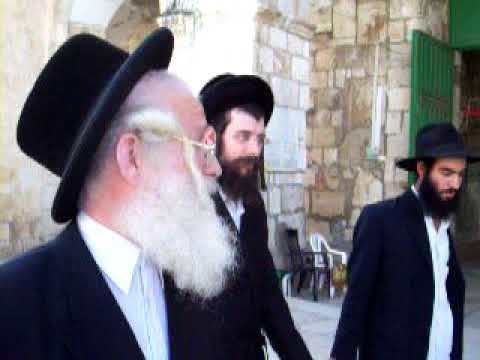 Yosef Elboim Rabbi Yosef Elboim on the Temple Mount YouTube