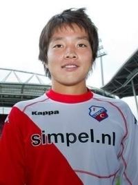 Yoshiaki Takagi wwwfootballtopcomsitesdefaultfilesstylespla