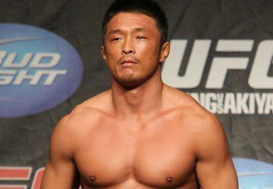 Yoshihiro Akiyama UFC FN 52 Results Akiyama Gets Decision Win Over Sadollah