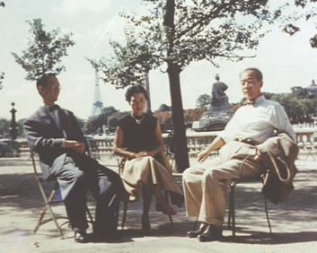 Yoshikata Yoda FileYoshikata Yoda Kinuyo Tanaka Kenji Mizoguchi in Paris 1953