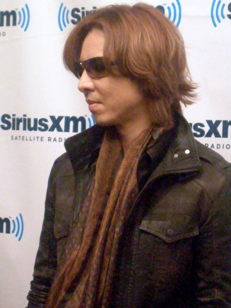 Yoshiki (musician) FileYoshiki Sirius XMjpg Wikimedia Commons