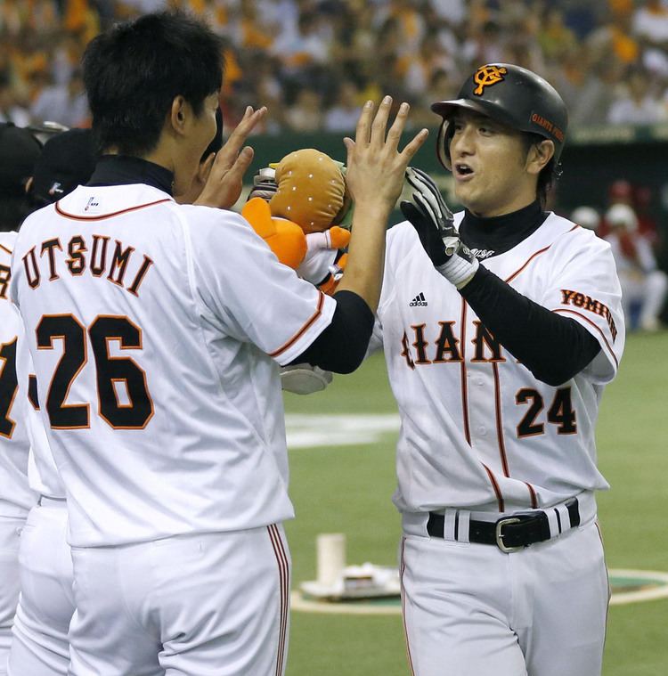 Yoshinobu Takahashi Takahashi39s 300th homer bittersweet The Japan Times