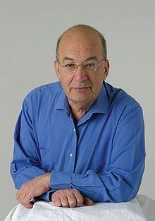 Yossi Sarid httpsuploadwikimediaorgwikipediacommonsthu