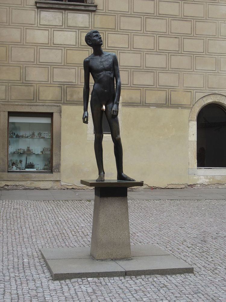 Youth (sculpture)