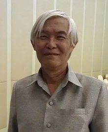 Yuen Poovarawan httpsuploadwikimediaorgwikipediacommonsthu