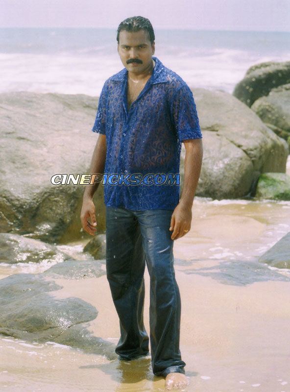 Yugendran Yugendran Tamil Movie Pachai Niramae Stills and Photos
