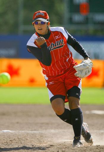 Yukiko Ueno Japan rolls back years for softball title The Japan Times