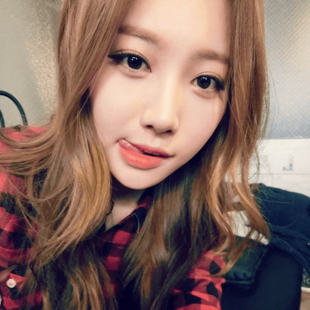 Yura (South Korean singer) Girl39s Day Yura Joins Instagram Koogle TV