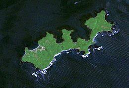 Yuri (island) httpsuploadwikimediaorgwikipediacommonsthu