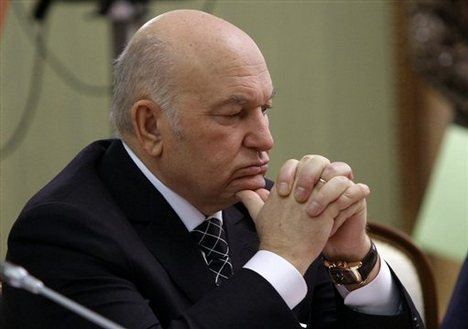 Yury Luzhkov Medvedev Fires Moscow Mayor Luzhkov After Conflict