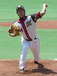 Yuta Kimura httpsuploadwikimediaorgwikipediacommonsthu