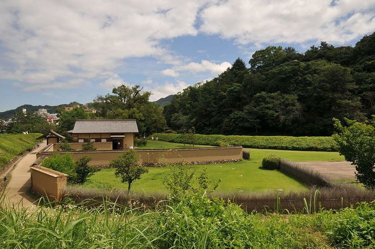 Yuzuki Castle