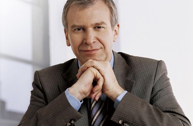 Yves Leterme Leterme voted sexiest politician Flanders Today