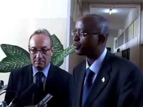 Yves Sahinguvu BurundiRaction du VicePrsident Yves Sahinguvu sur les rfugis