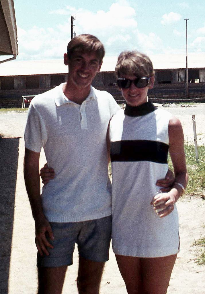 Yvonne Barrett 228bJeff Lander with Yvonne Barrett at 2AOD 1968 Photo fr Flickr