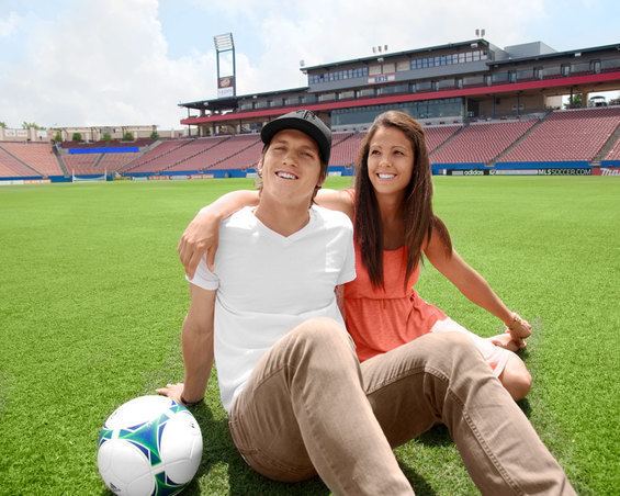 Zach Loyd Zach Loyd of FC Dallas Is On A Mission Love Is Ministry