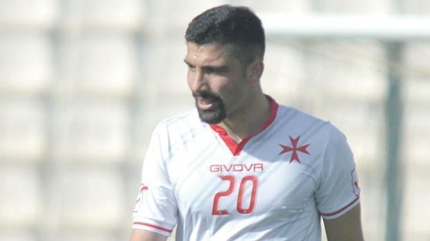 Zach Muscat Arezzos bold bid pays off as Muscat signs twoyear deal