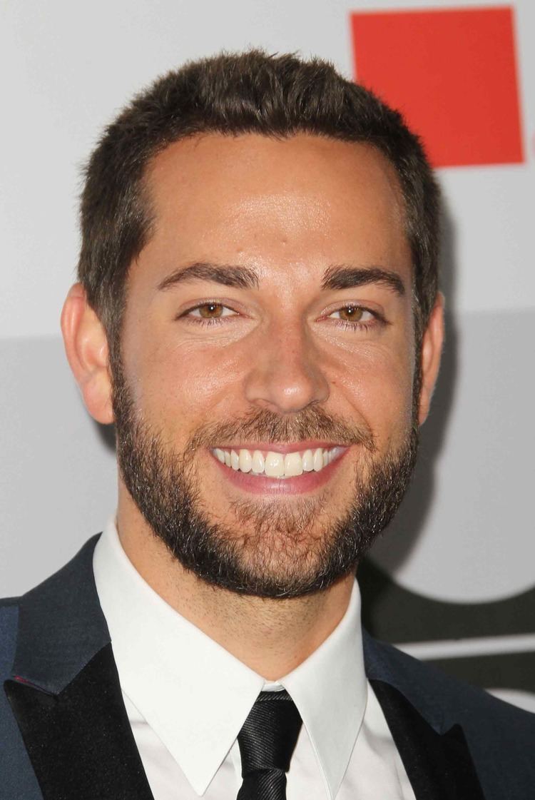 Zachary Levi Chuck39 Star Zachary Levi To Topline Fox39s Comedy Pilot