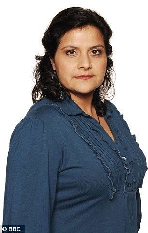 Zainab Masood Nina Wadia quits EastEnders after five years of playing Zainab