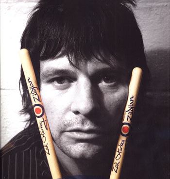 Zak Starkey wwwdrummerworldcompicsdrumpics8zakstarkeyjpg