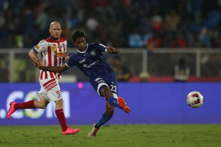 Zakeer Mundampara ISL 2016 Zakeer Mundampara renews contract with Chennaiyin FC