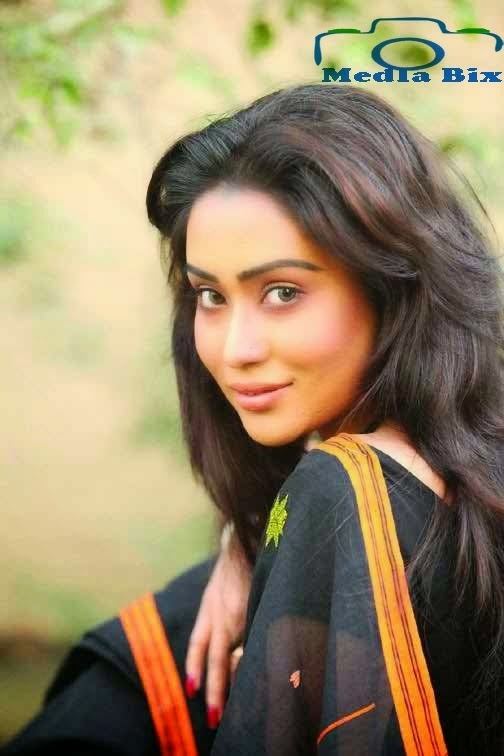 Zakia Bari Momo Bangladeshi Actress Zakia Bari Momo Biography and