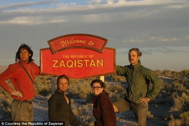 Zaqistan NYC man Zaq Landsberg buys land in Utah and creates the republic of