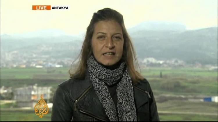 Zeina Khodr Al Jazeera39s Zeina Khodr speaks live from Antakya YouTube