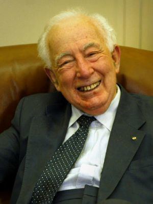 Zelman Cowen Sir Zelman Cowen Dies Aged 92 Governorgeneral Healed A Nation
