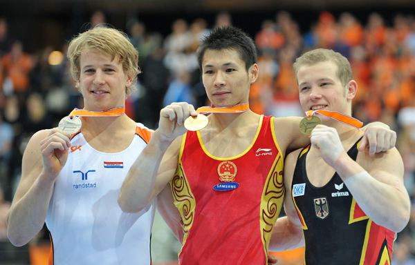 Zhang Chenlong China39s Zhang wins high bar gold at gymnastics worlds