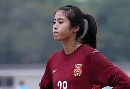Zhao Lina Beautiful Chinese soccer goalie is a keeper in Japanese mens eyes