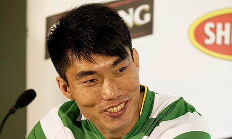 Zheng Zhi Zheng Zhi not a commercial signing says Celtic39s Tony