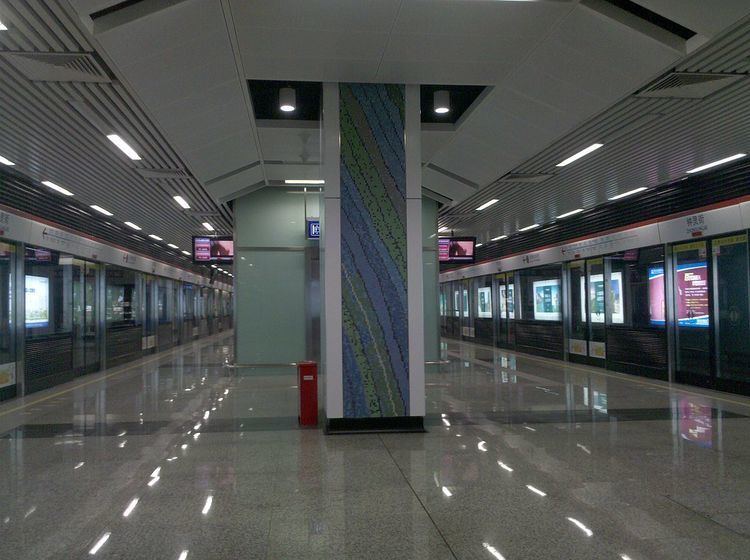 Zhonglingjie Station