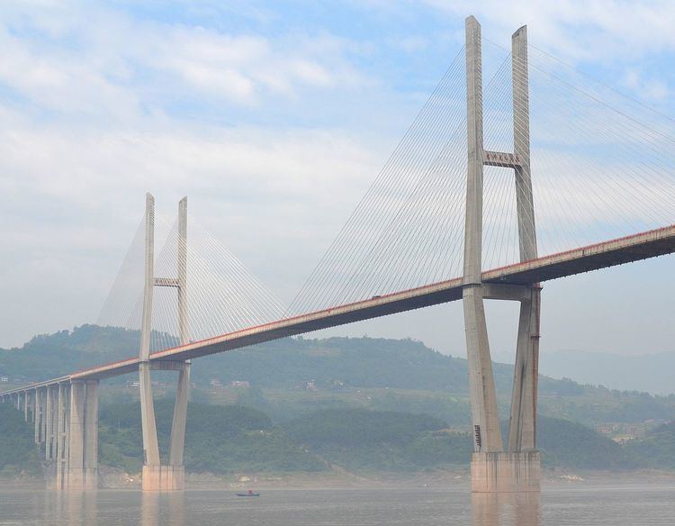 Zhongzhou Yangtze River Bridge