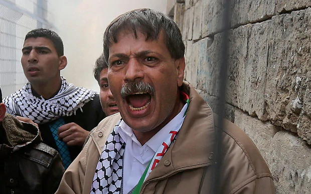 Ziad Abu Ein Israel and Palestinians clash over minister39s death