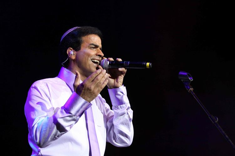 Zion Golan Israeli singer is a surprise hit in Yemen Israel Culture