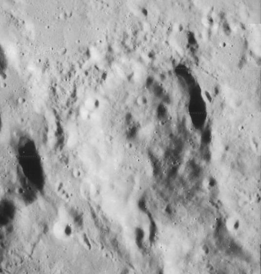 Zöllner (crater)