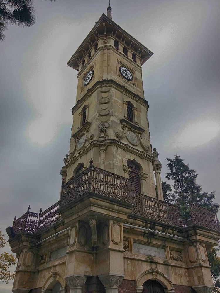 İzmit Clock Tower httpsuploadwikimediaorgwikipediacommonsthu