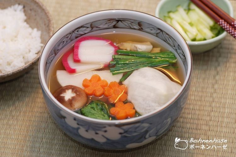Zōni Bohnenhase Bento Zni or Ozni Soup